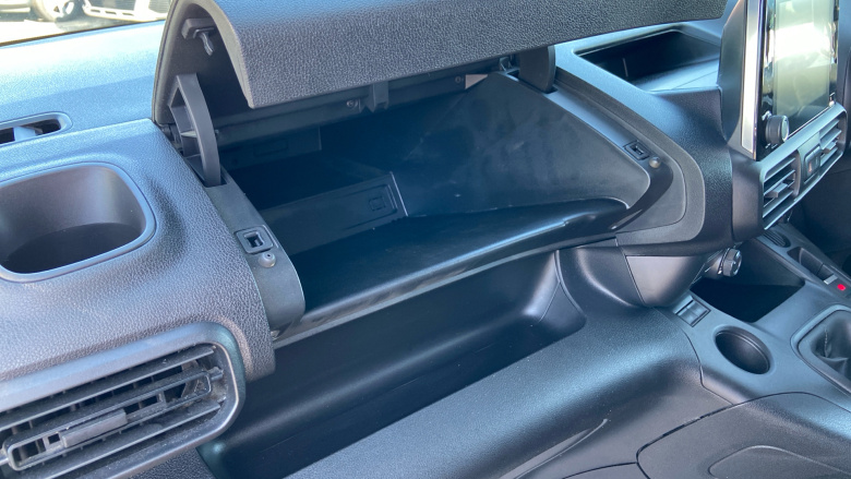 Vauxhall Combo Cargo Combo L1 Diesel 2300 1.5 Turbo D 100ps H1 Pro Van